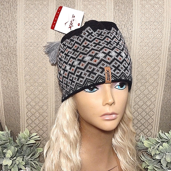 swix Accessories - Swix Carl Beanie with Tassel